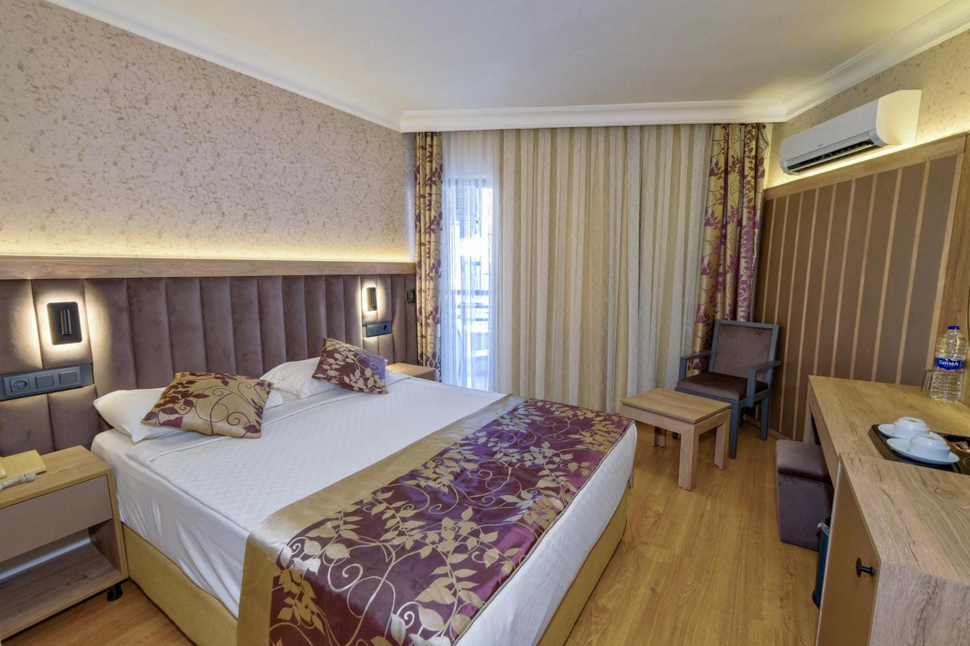 אלאניה Kandelor Hotel מראה חיצוני תמונה