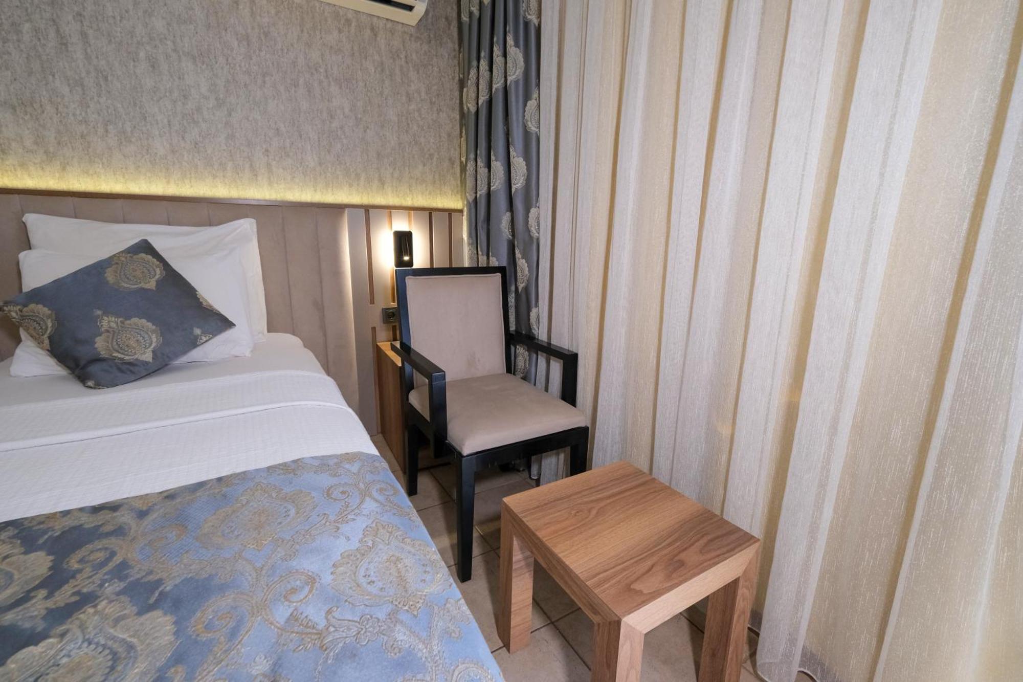 אלאניה Kandelor Hotel מראה חיצוני תמונה