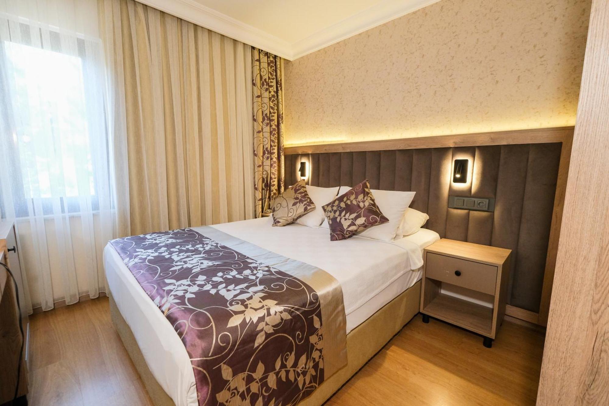 אלאניה Kandelor Hotel מראה חיצוני תמונה